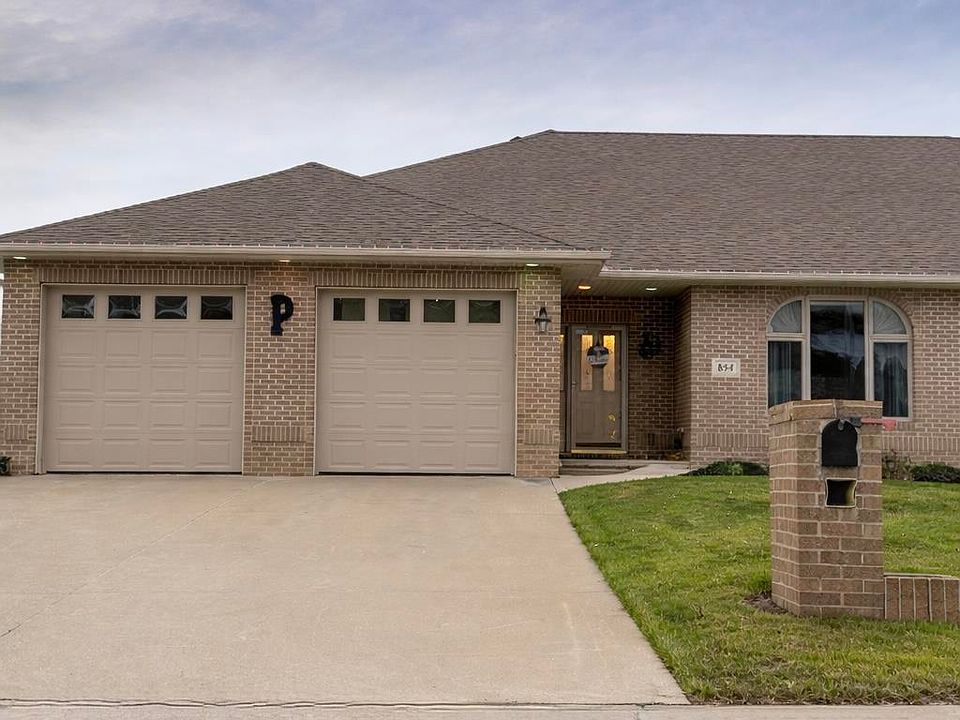 1st image of 854 Springbrook Dr