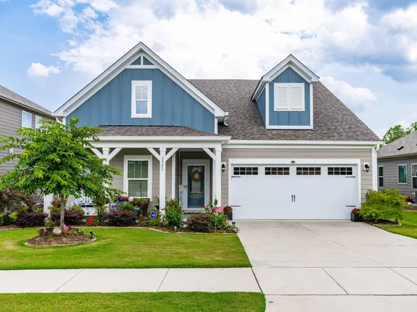 3521 Jordan Manors Dr, New Hill, NC 27562