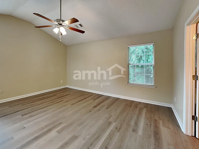 4075 Angels Dr — Photo 8