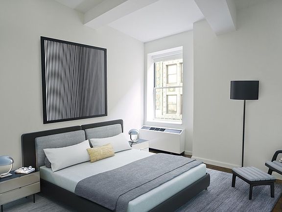 4th image of 67 Wall St APT 13L