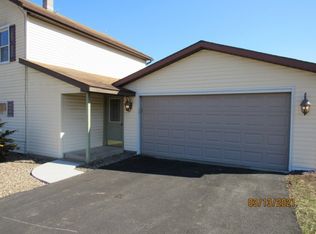 37 Le Beauvoir, Selinsgrove, PA 17870