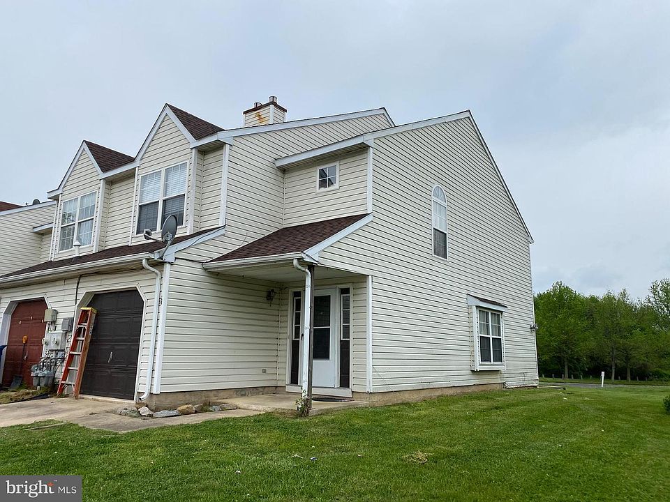 1st image of 147 Auckland Dr