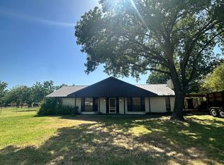 2533 Branch Creek Rd, Venus, TX 76084