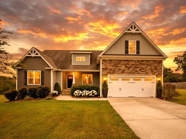 1033 Butterfly Cir, Wake Forest, NC 27587