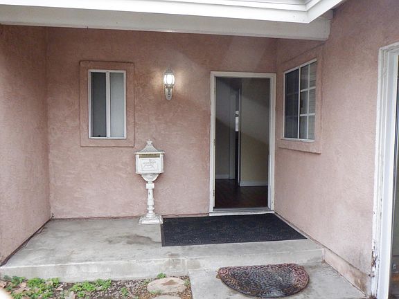 Nice Porch Entry