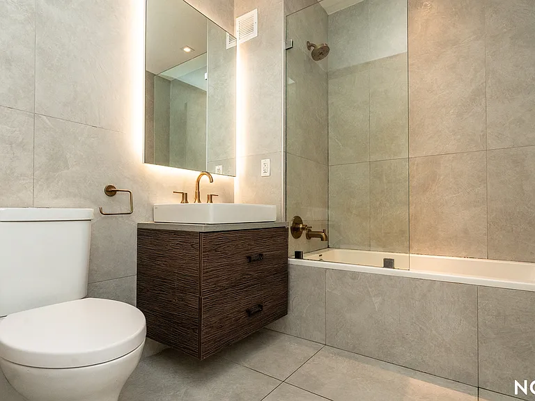 1 Duffield St #325 — Photo 9