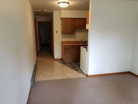 5th image of 725 E McNeil Ave