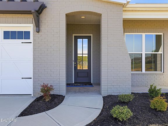 4th image of LOT 8 Silver Cedar Ln