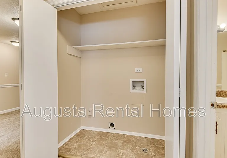 3510 Woodlake Rd #D — Photo 22