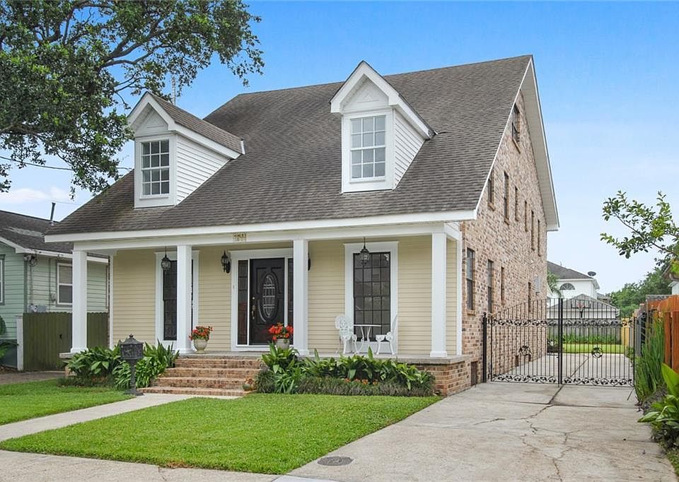 1st image of 1844 Oleander St