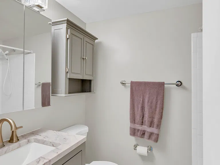 20 Running Brook Ln — Photo 6
