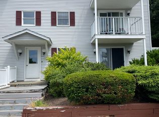 834 State St APT 9, Bangor, ME 04401