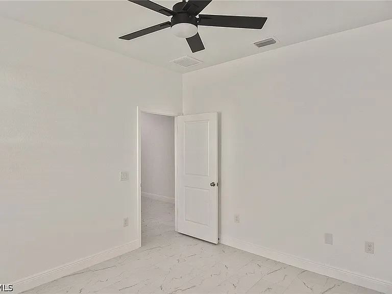 3034 Price Ave — Photo 25