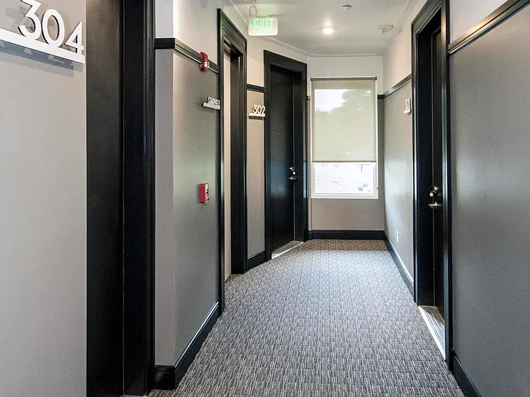 919 Castle St #204 — Photo 8