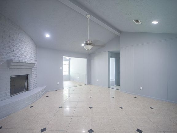 3rd image of 12603 Huntington Venture Dr
