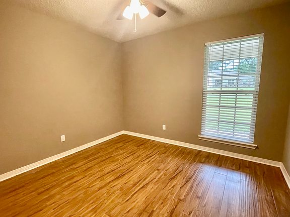 5th image of 7835 Chetwood Dr