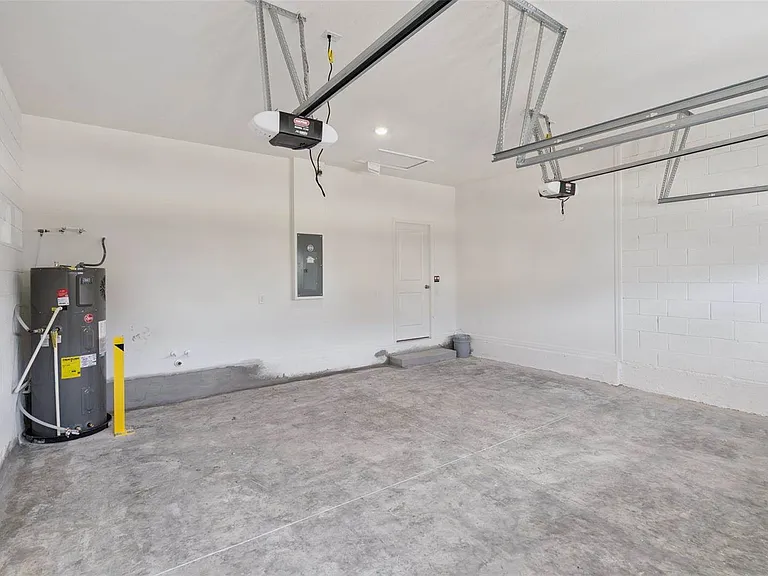 338 Ridgemark Ave — Photo 25