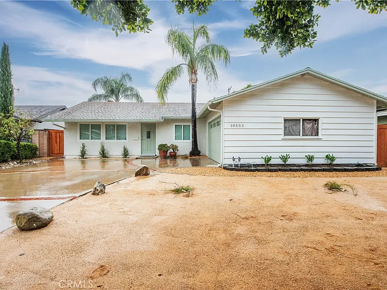 10533 Hillview Ave — Photo 23