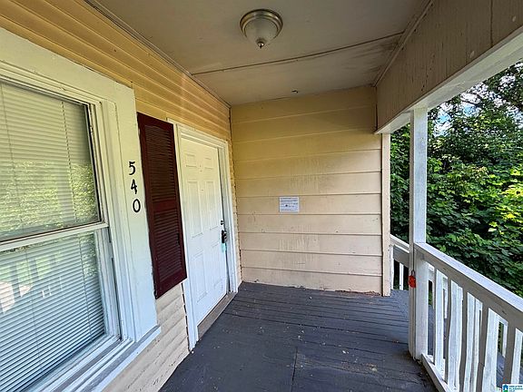 4th image of 540 1st Ave NE