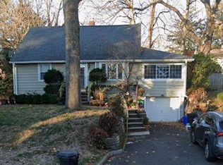 293 Concord St, Cresskill, NJ 07626