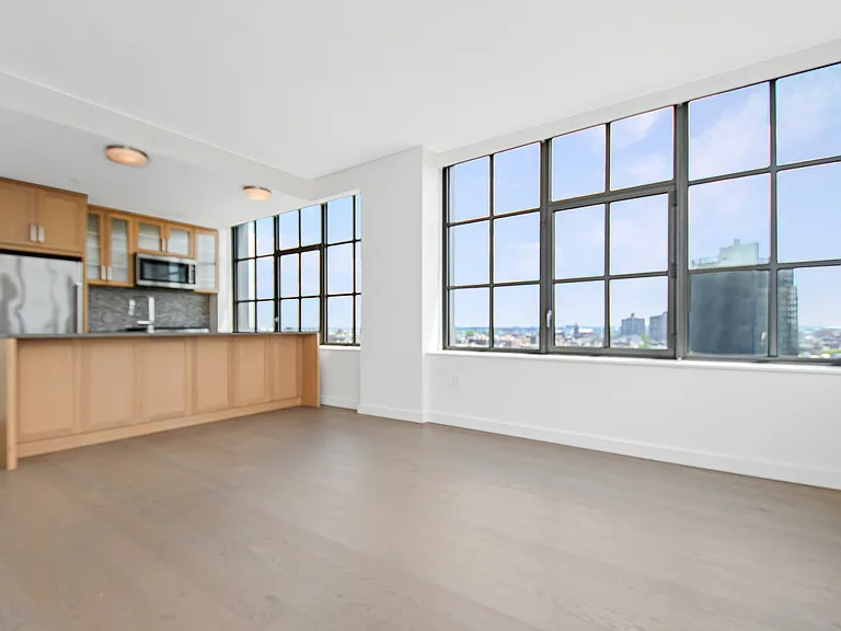 282 S 5th St #9A — Photo 5