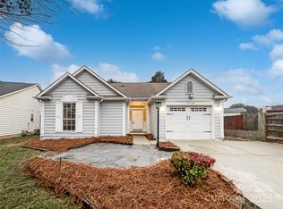 10306 Creswell Ct, Charlotte, NC 28215