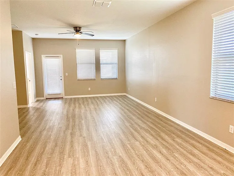 21036 Wistful Yearn Dr — Photo 11
