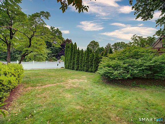3rd image of 75 Churchill Road