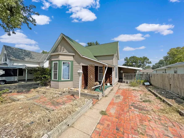 1707 A Ave, Gothenburg, NE 69138