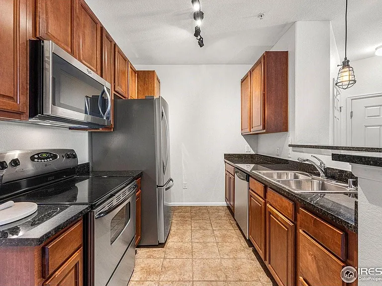 2985 Blue Sky Cir #7-106 — Photo 5