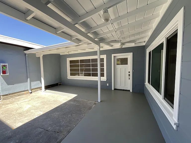 1515 Hess Rd #6 — Photo 32