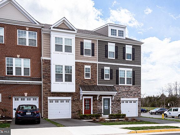 2nd image of 15341 Linville Creek Dr