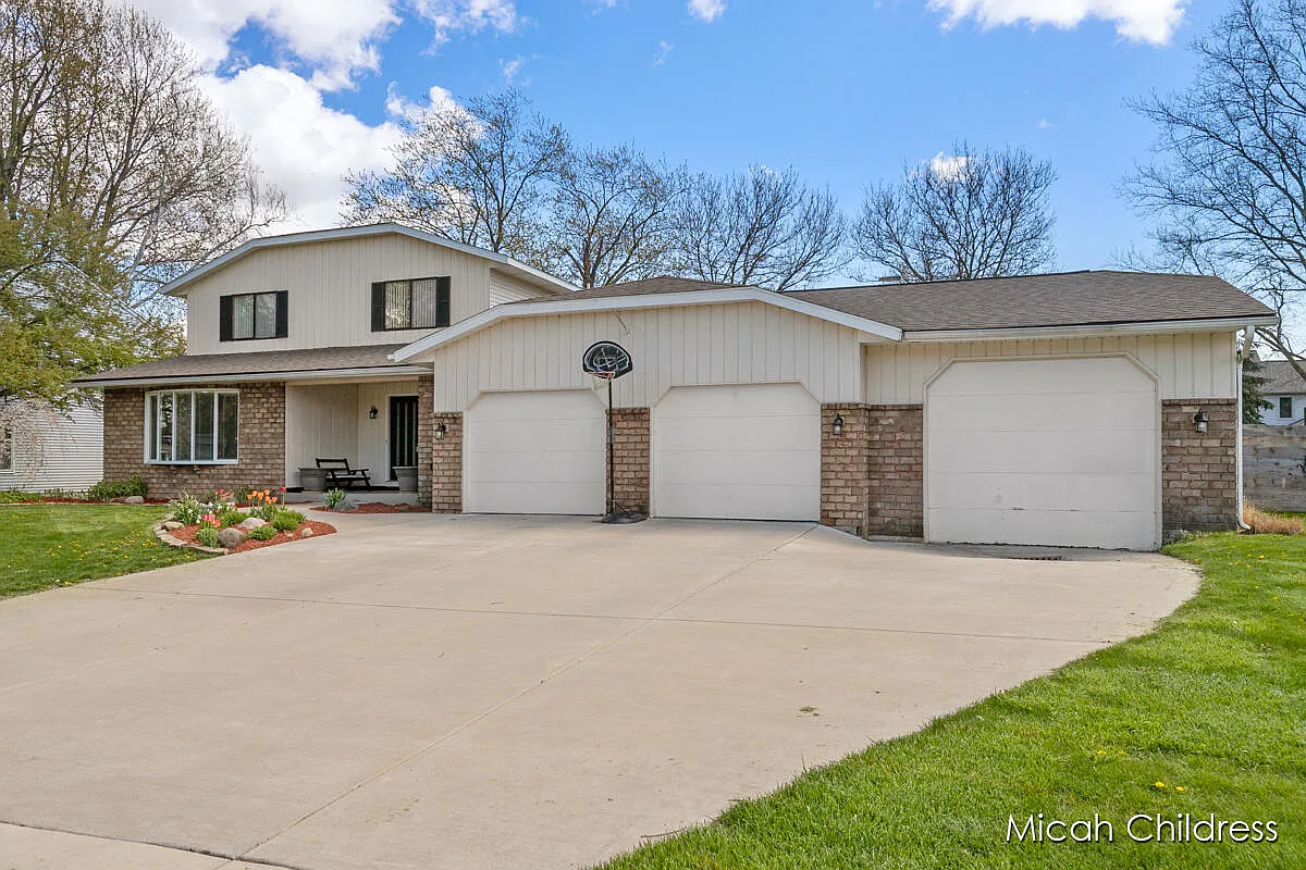 3430 Cheyenne Dr SW photo 1