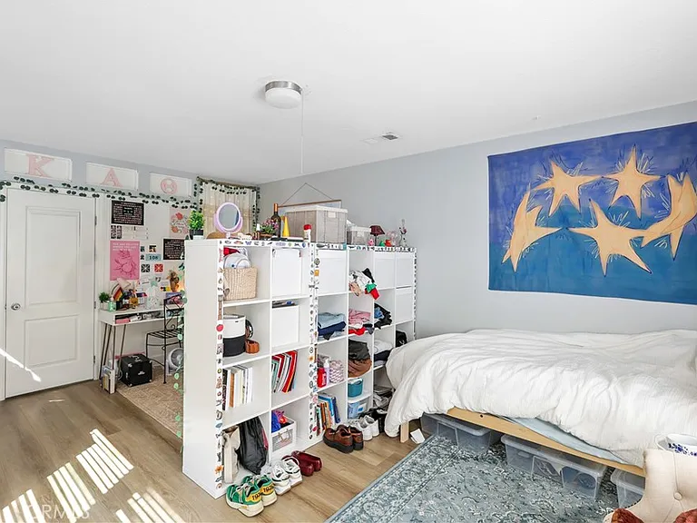 417 N Citrus St — Photo 10