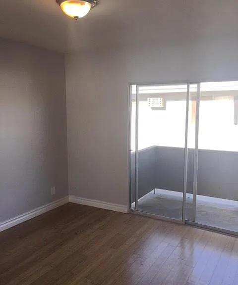 2650 S Corning St #5 — Photo 4