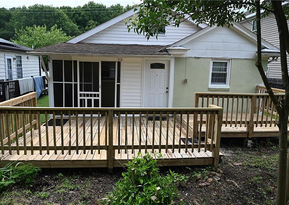 2nd image of 1811 Hoover Ave