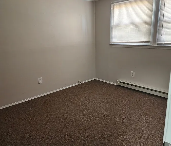 400 Duke St SW #1 — Photo 8