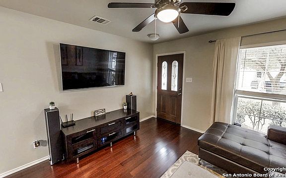 4th image of 10506 Marengo Ln