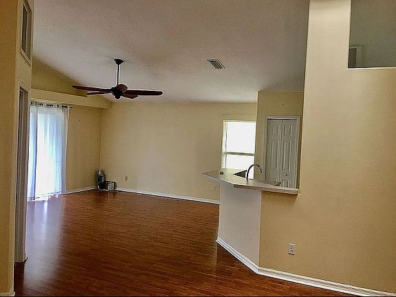 5th image of 8304 Maidencane Pl