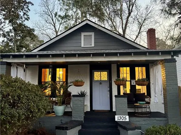 1305 E 33rd St, Savannah, GA 31404