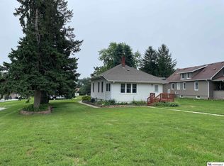 419 N 14th St, Fort Calhoun, NE 68023