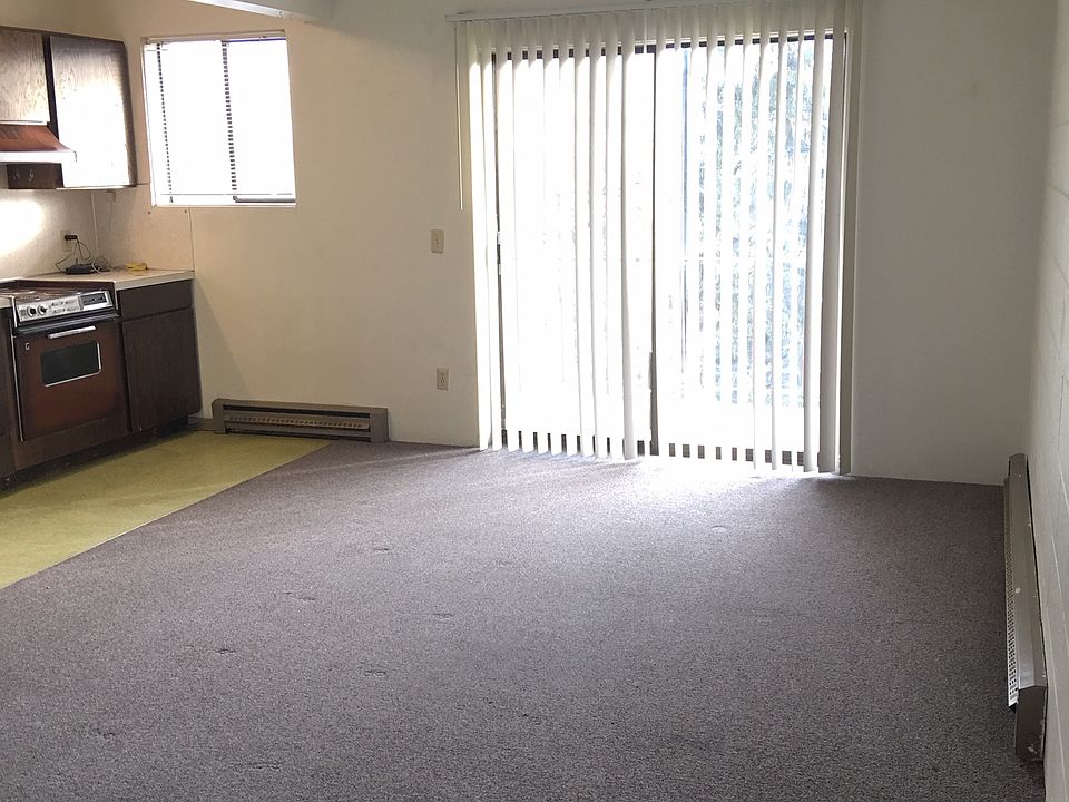 1st image of 630 NE Maiden Ln APT 32