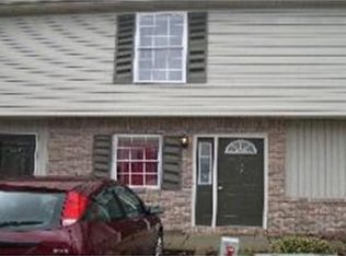 799 E Sherwood Hills Dr, Bloomington, IN 47401