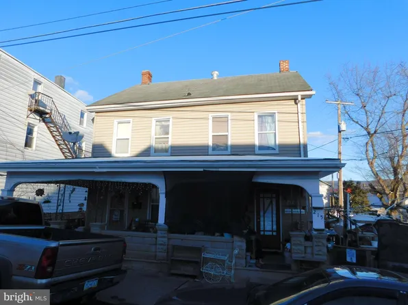 215 & 217 Bratton Ave, Lewistown, PA 17044