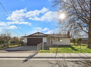 900 Cedar Ln, West Linda, CA 95961