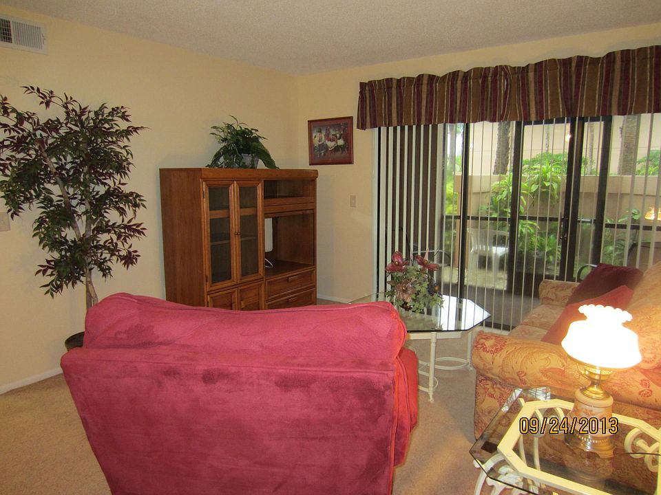 Living room(similar)