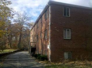 56 Concord St APT 5, Ashland, MA 01721