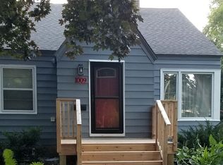 1009 5th St, Hudson, WI 54016