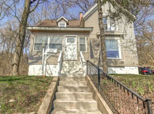 402 N Main St, Algonquin, IL 60102