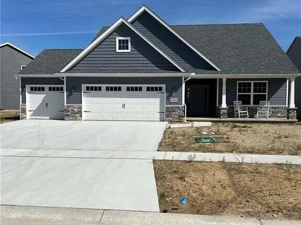 3648 Windstar Ct, Monclova, OH 43542